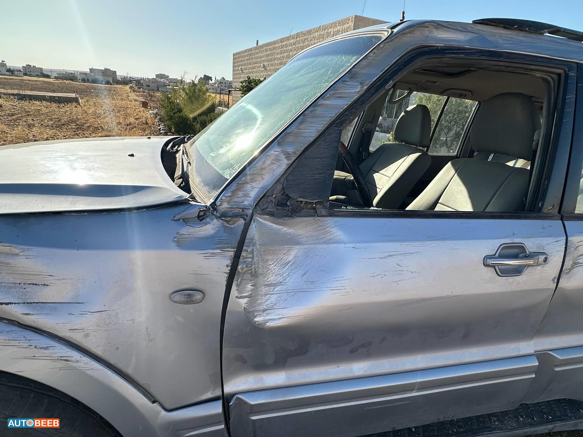 Mitsubishi Pajero 2006