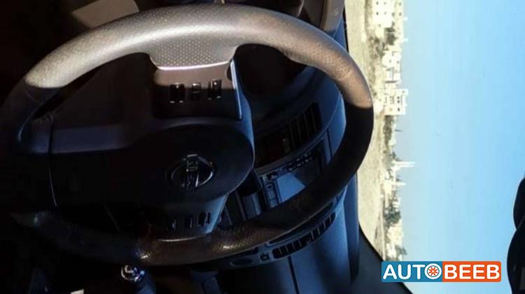 Nissan Navara 2006