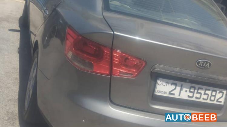 كيا سيراتو 2010