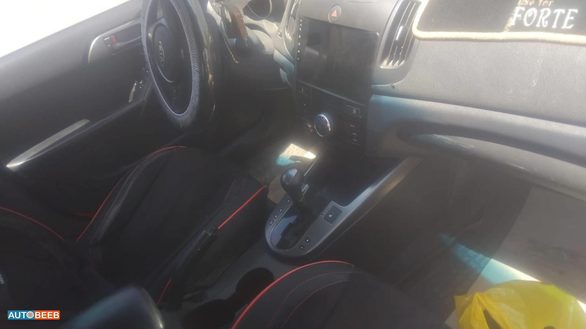 كيا سيراتو 2010