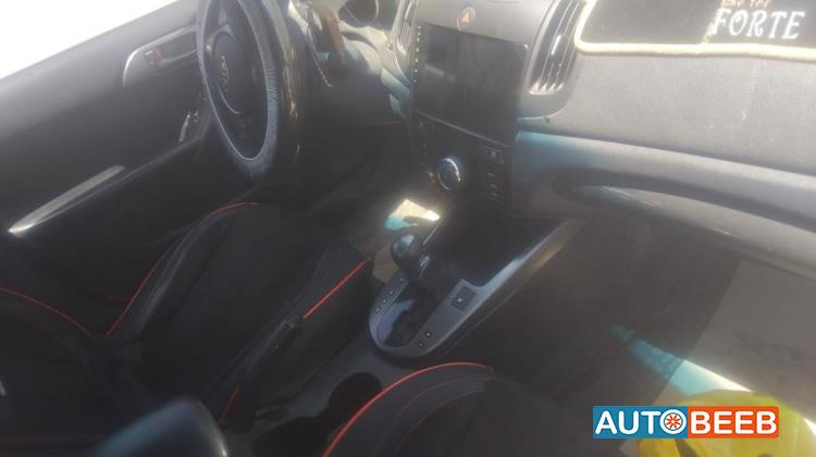 كيا سيراتو 2010