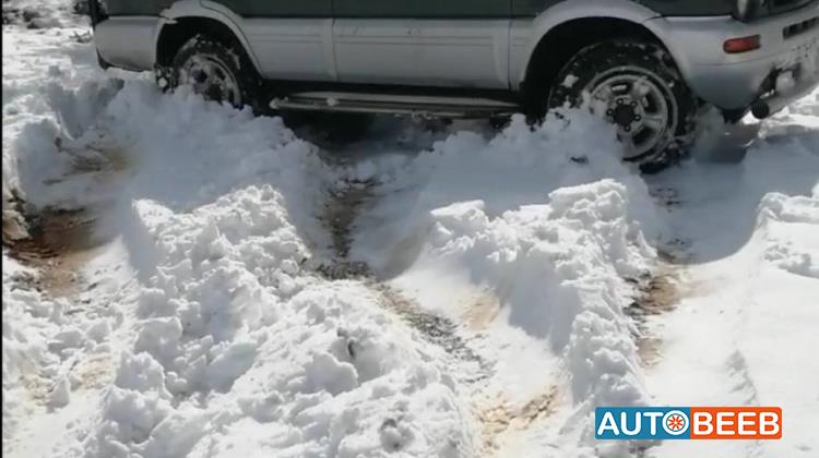 نيسان تيرانو 1999