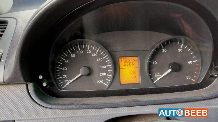 ميني باص مرسيدس بنز 2008