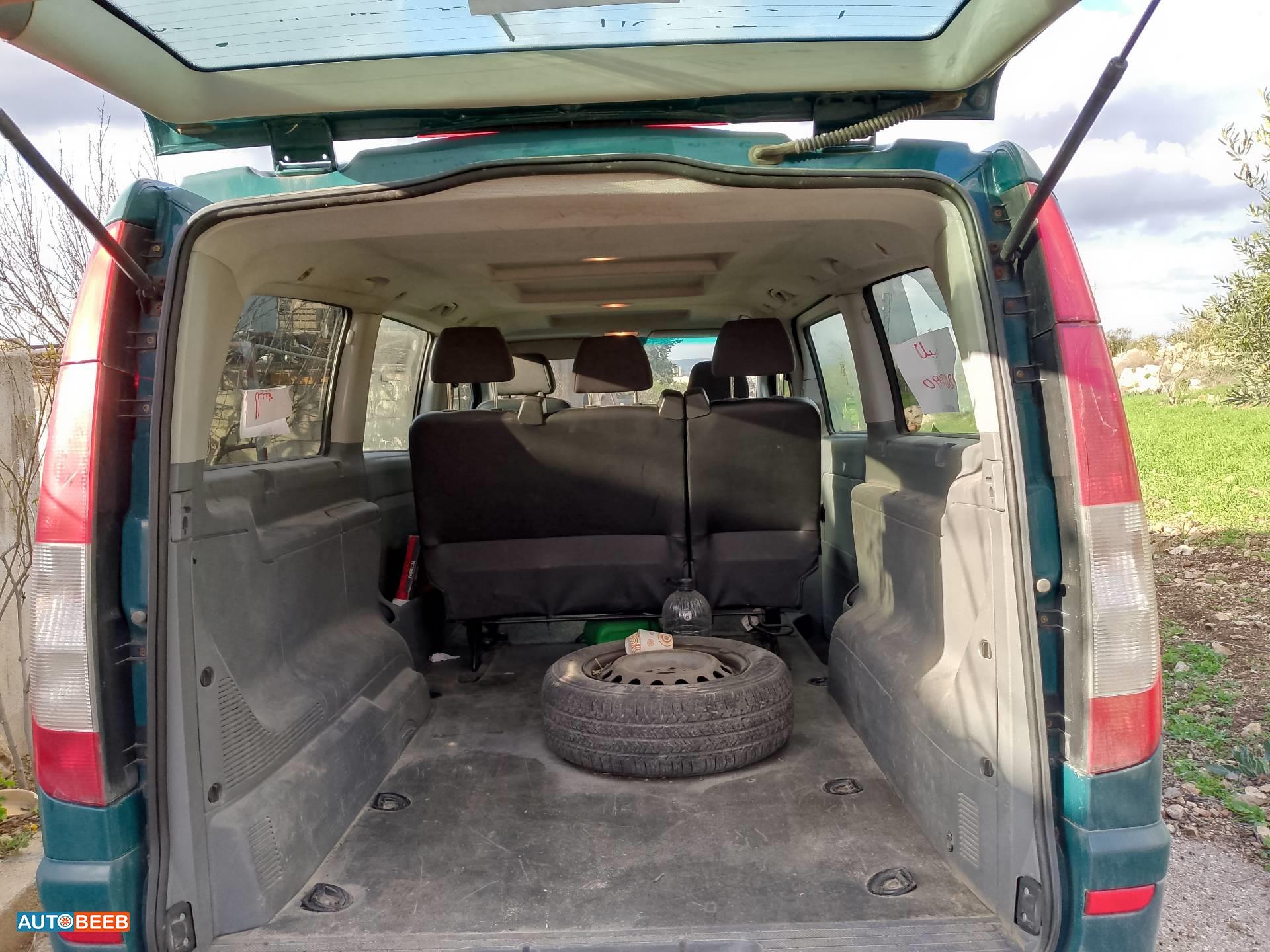 ميني باص مرسيدس بنز 2008