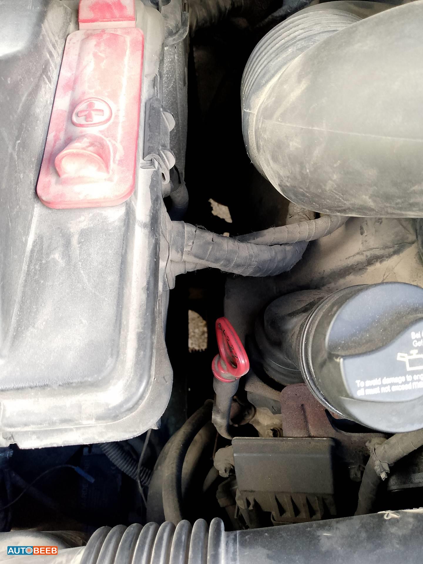 ميني باص مرسيدس بنز 2008