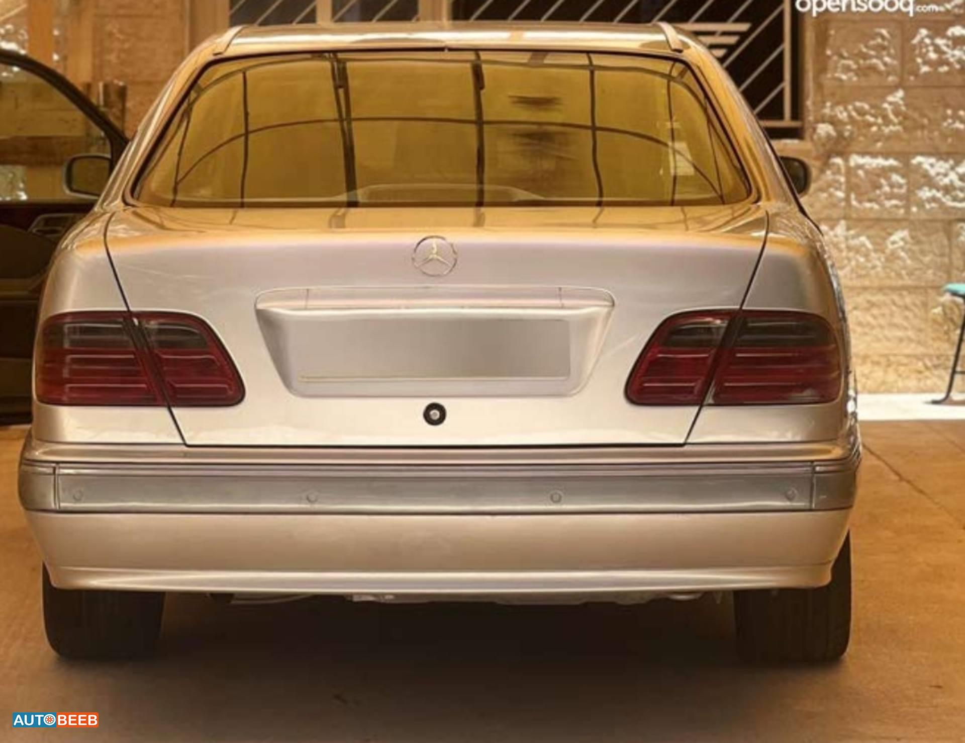 Mercedes Benz E200 2000
