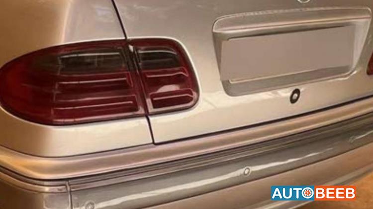 Mercedes Benz E200 2000