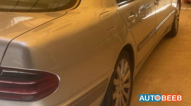 Mercedes Benz E200 2000