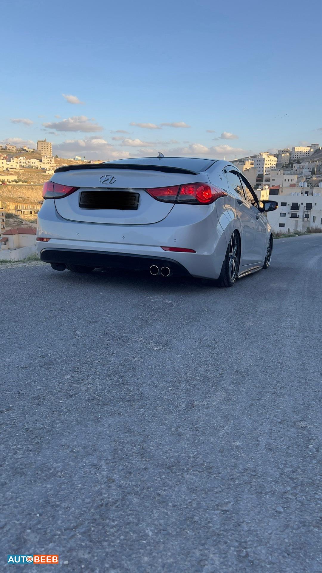 هيونداي افانتي 2016