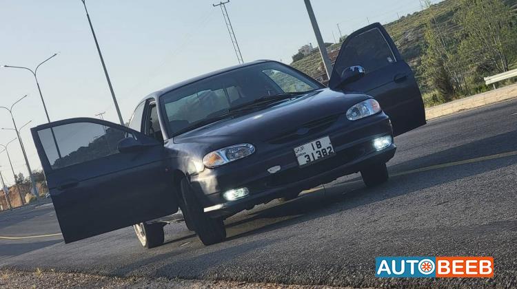 كيا سيفيا 1999