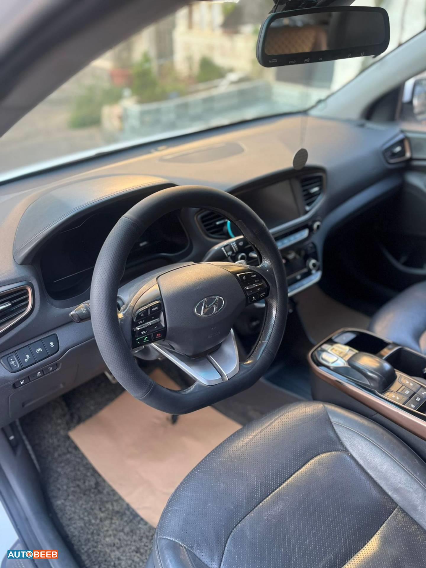 هيونداي ايونيك 2018