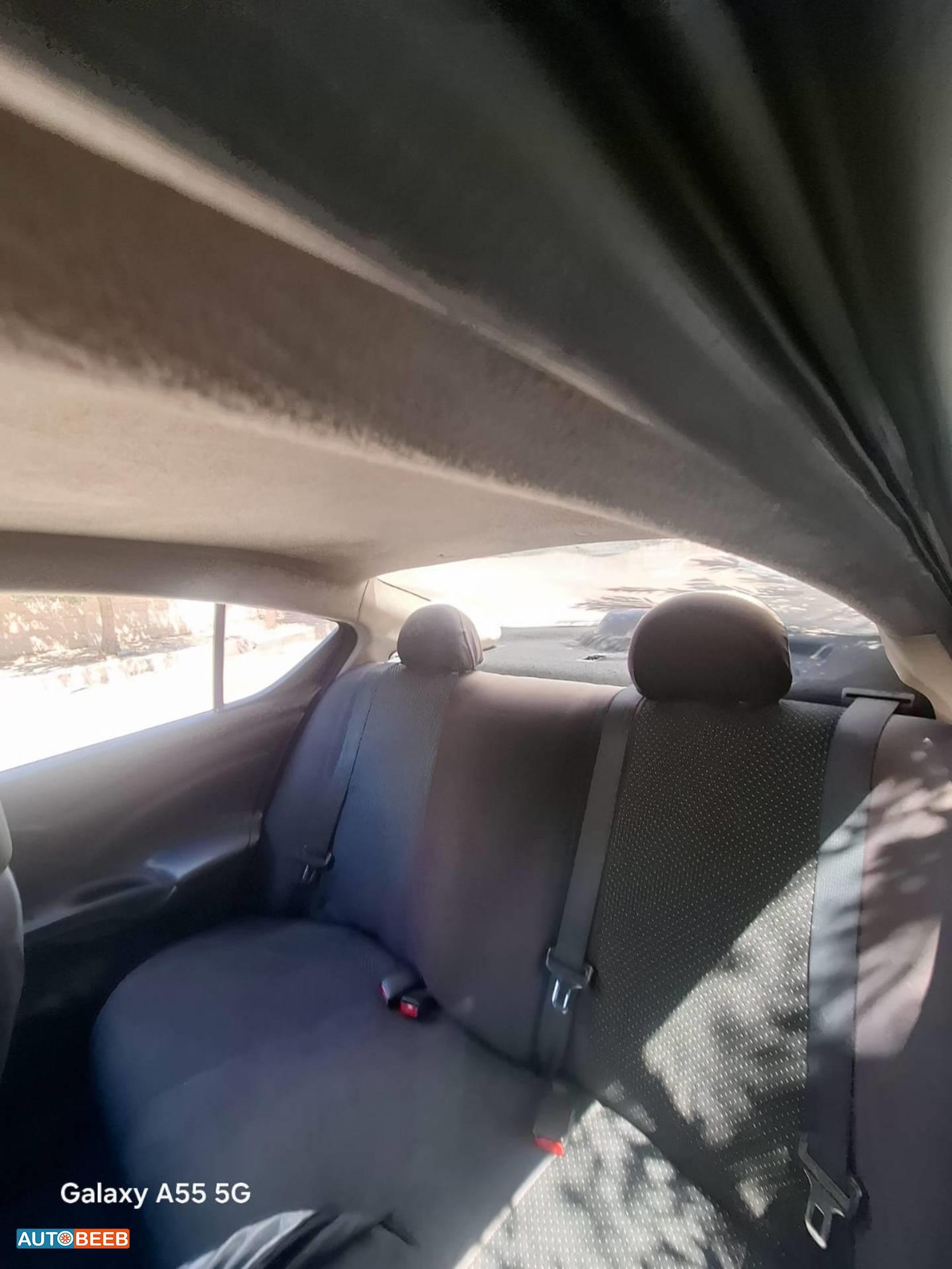 نيسان فيرسا 2012