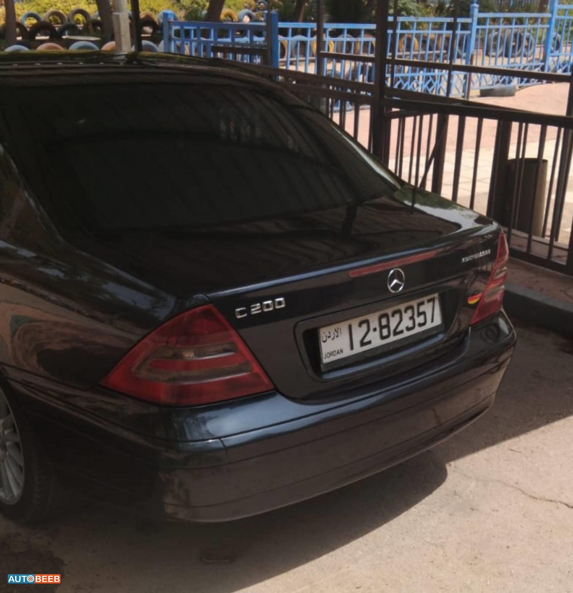 مرسيدس بنز C200 2001