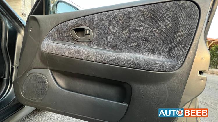 ميتسوبيشي لانسر 1999