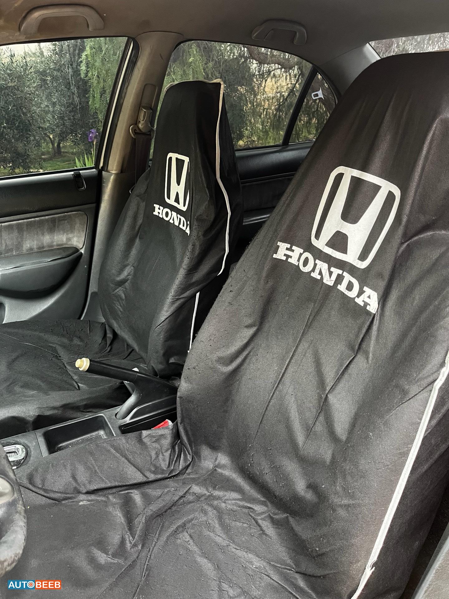 هوندا سيفيك 2004