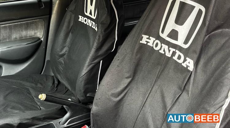 هوندا سيفيك 2004