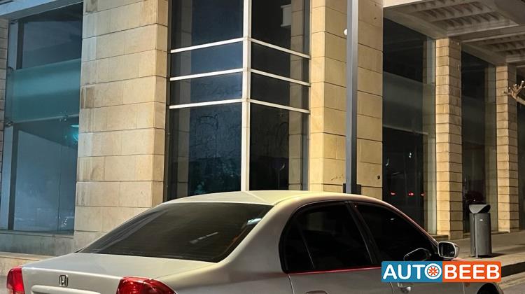 هوندا سيفيك 2004