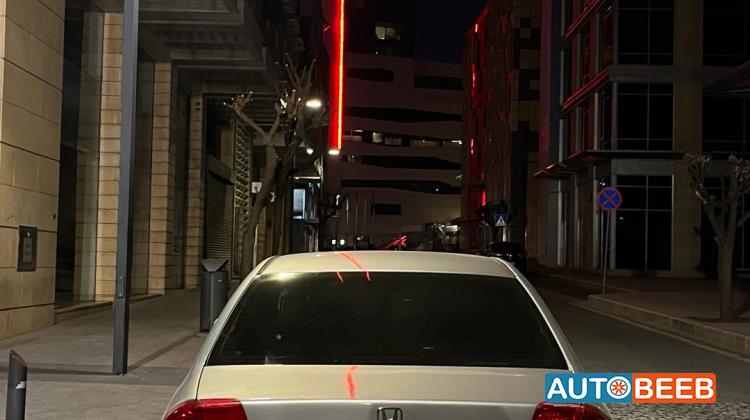 هوندا سيفيك 2004