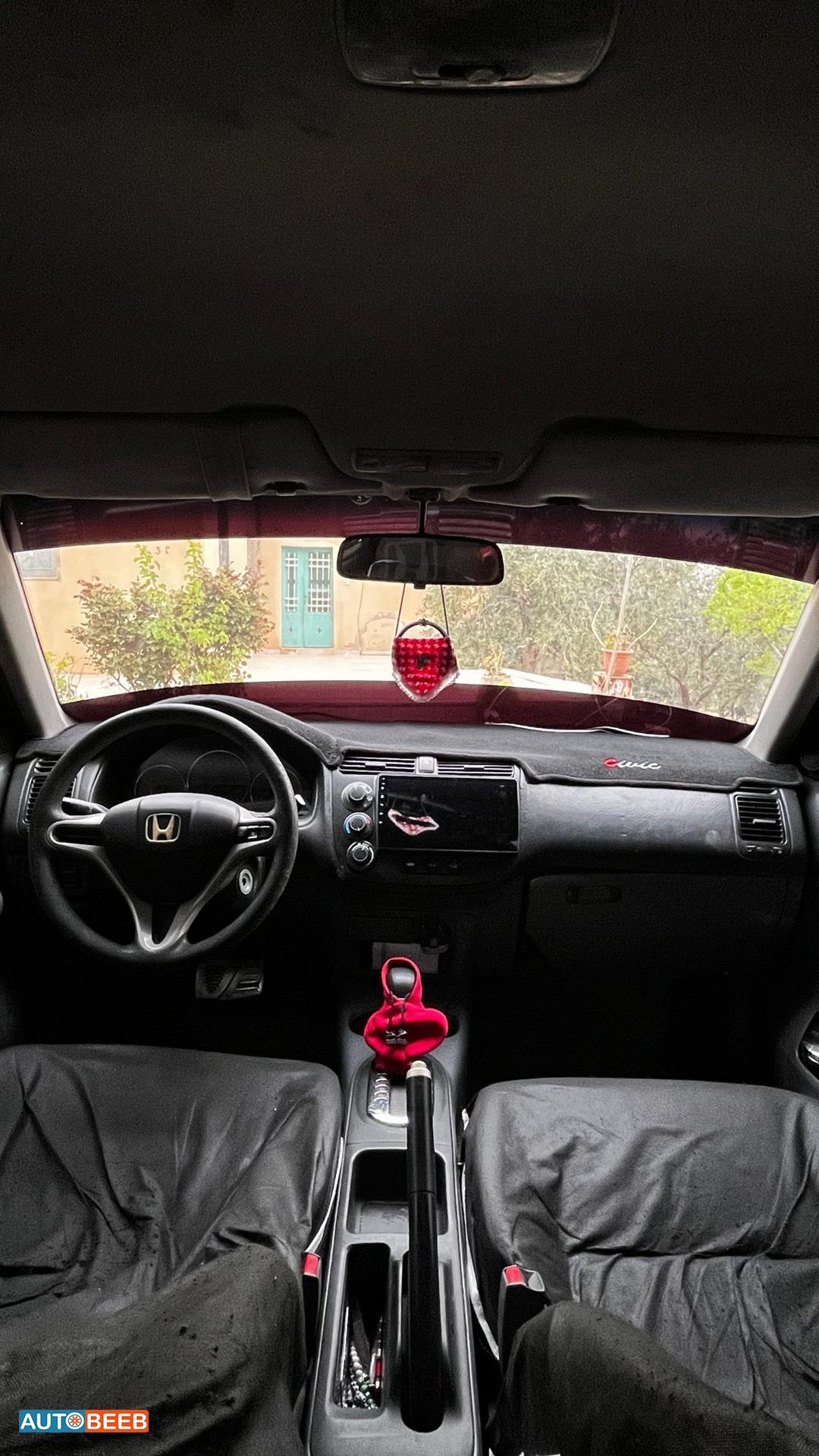 هوندا سيفيك 2004