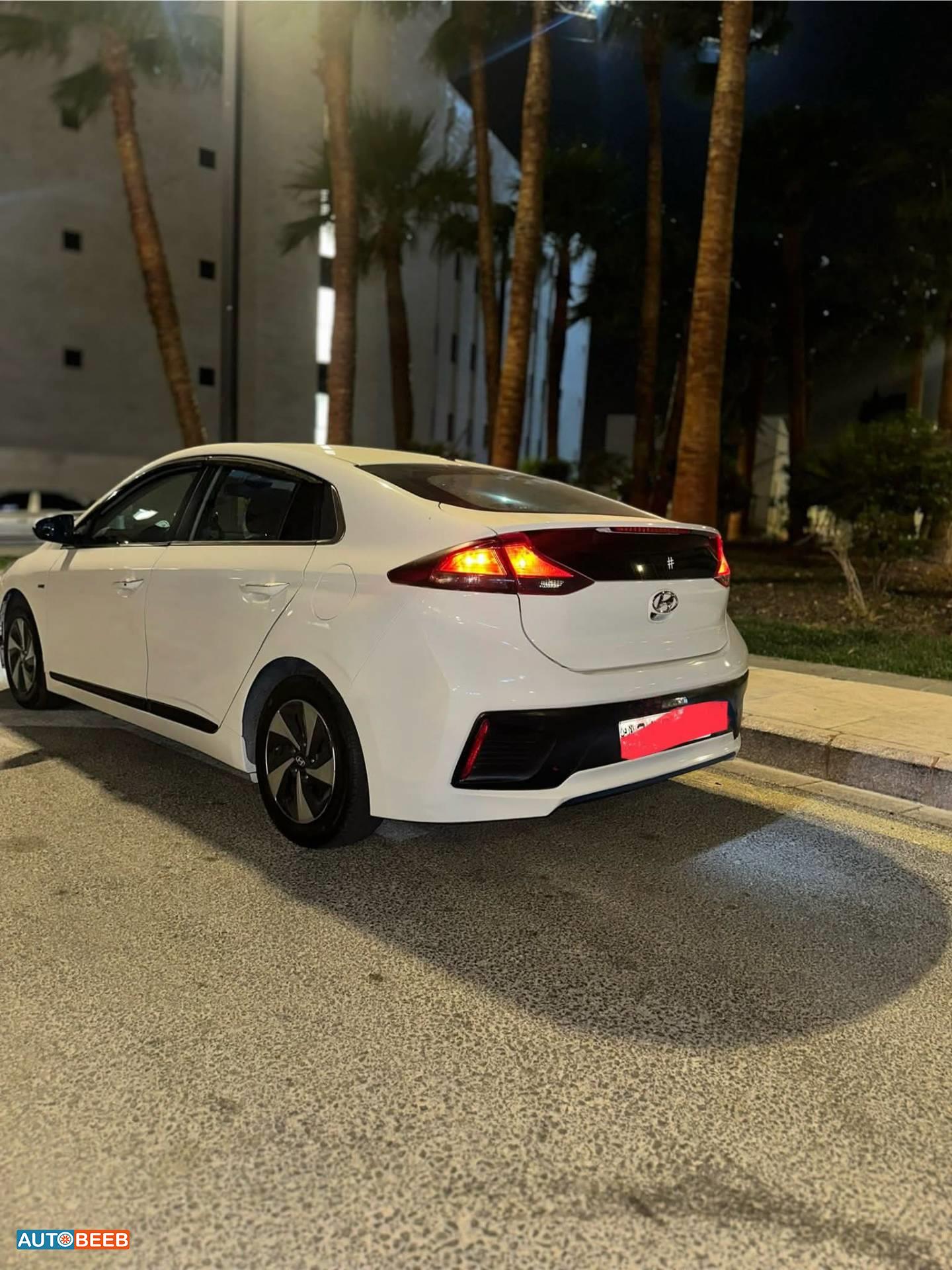 Hyundai Ioniq 2017