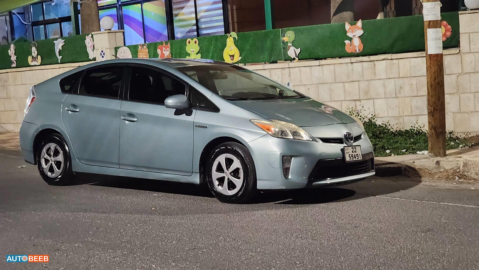 Toyota Prius 2015