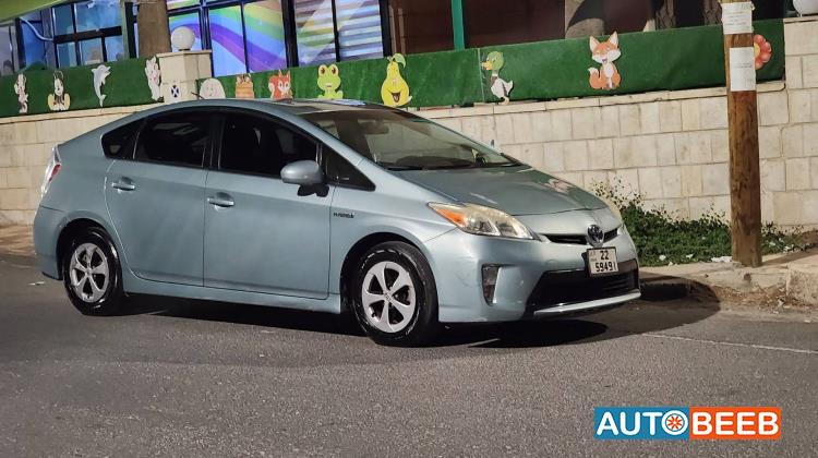 Toyota Prius 2015