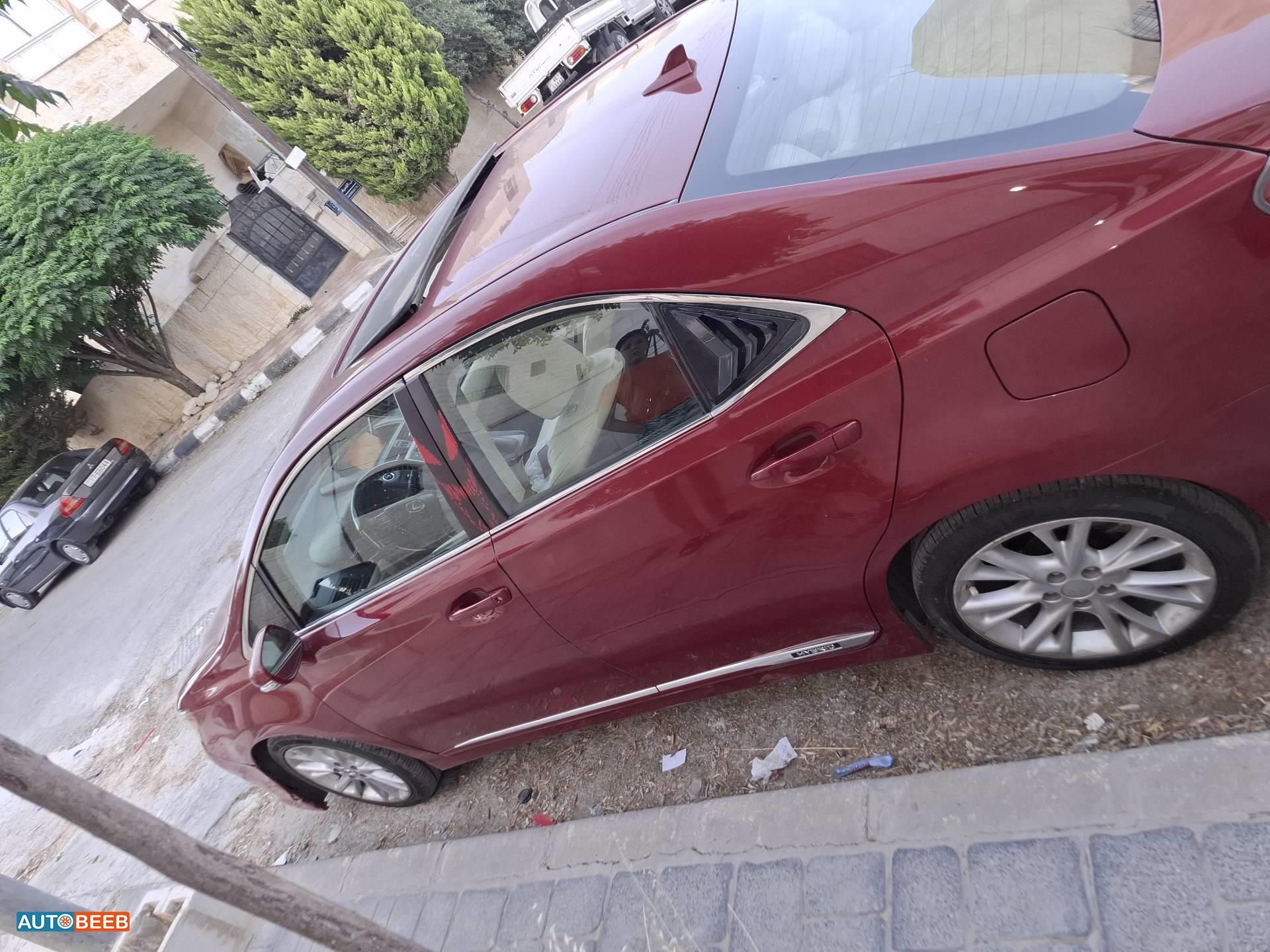 لكزس HS250h 2010