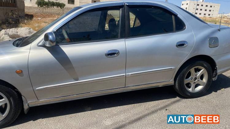 هيونداي افانتي 1999