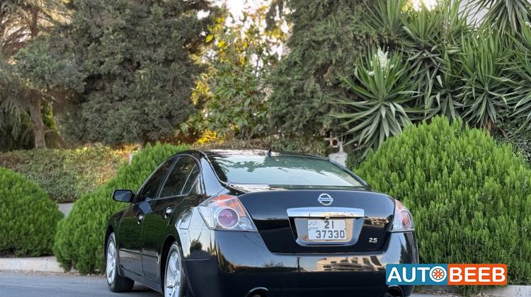 نيسان التيما 2011