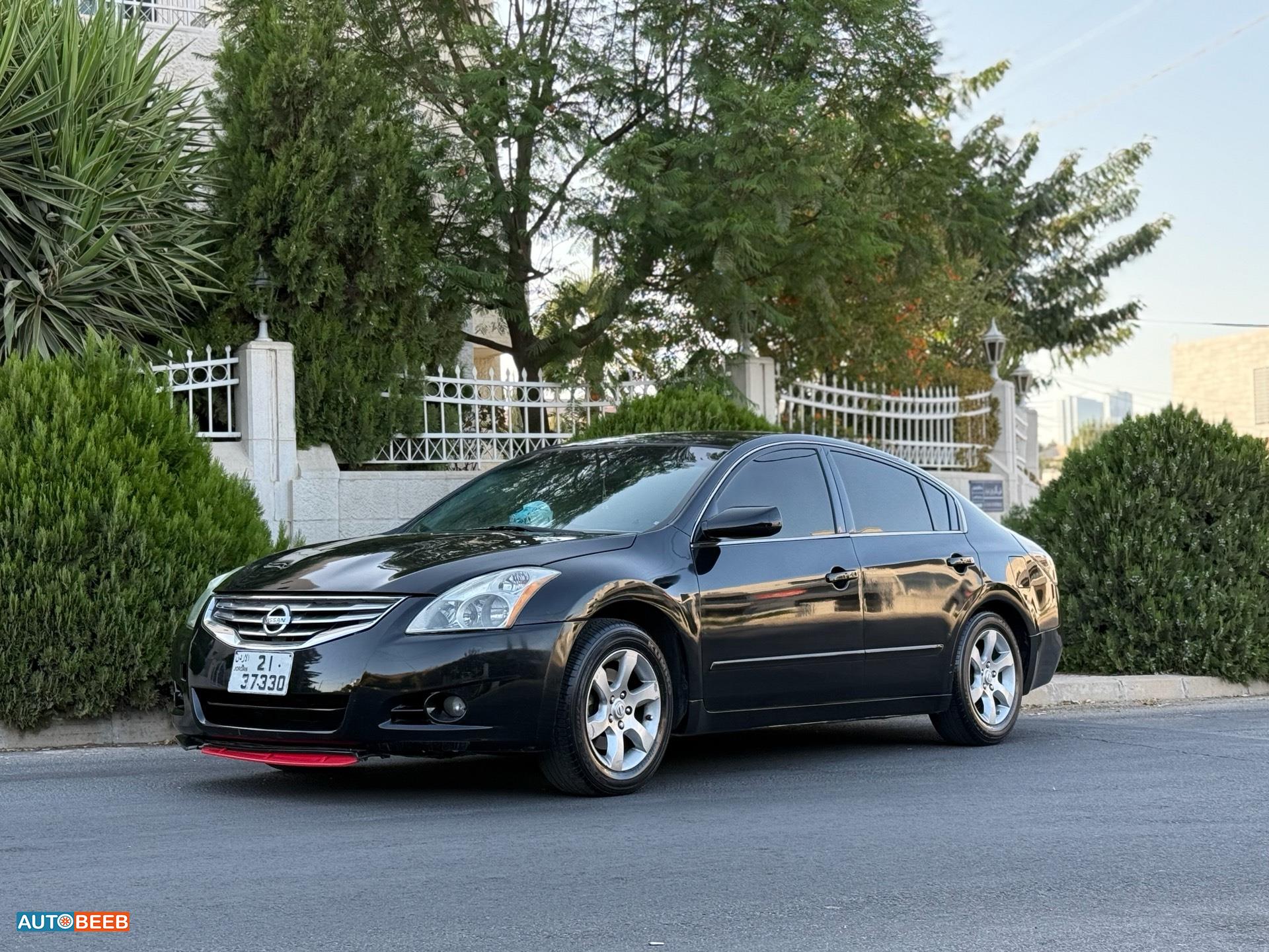 نيسان التيما 2011