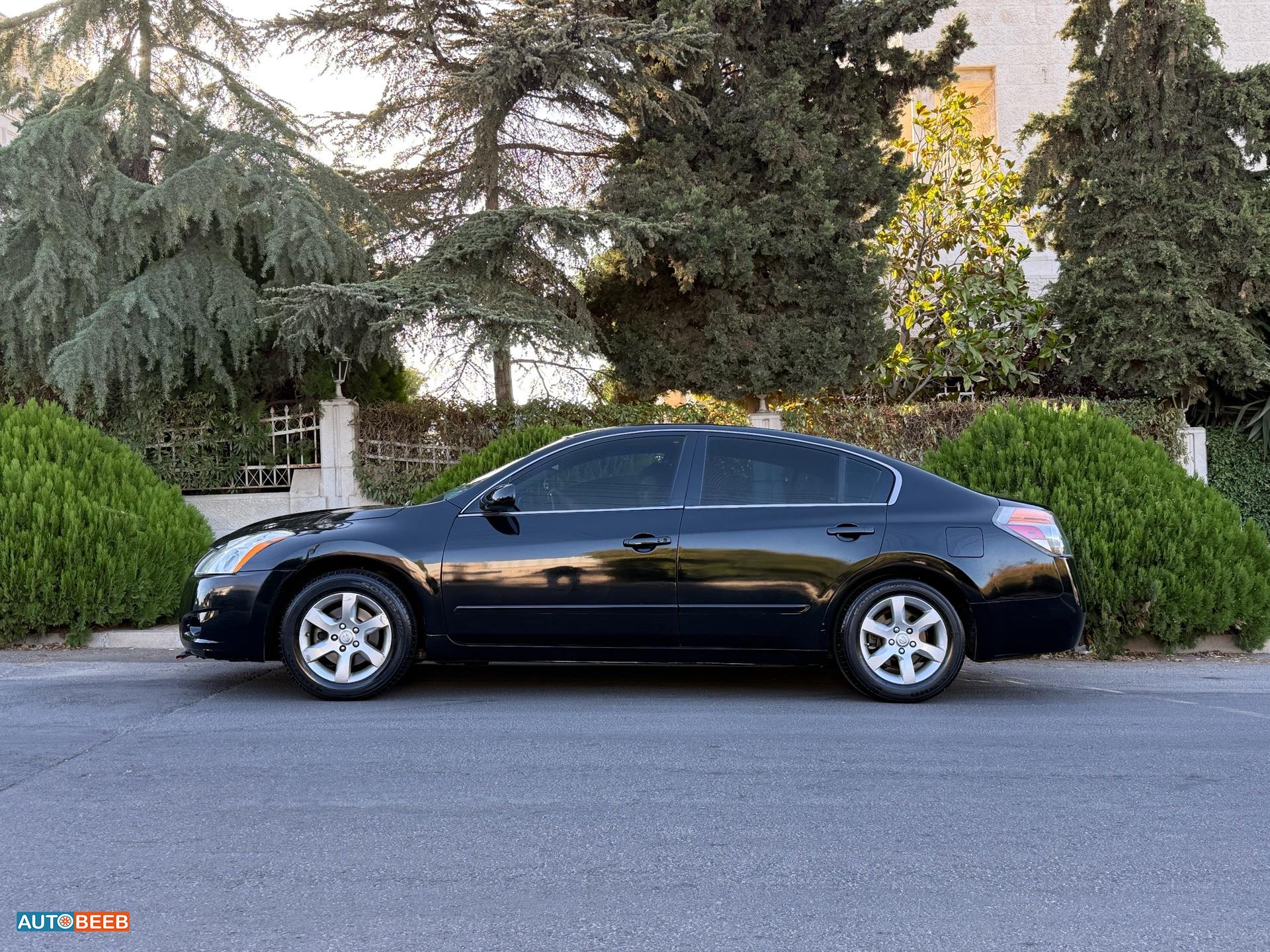 نيسان التيما 2011