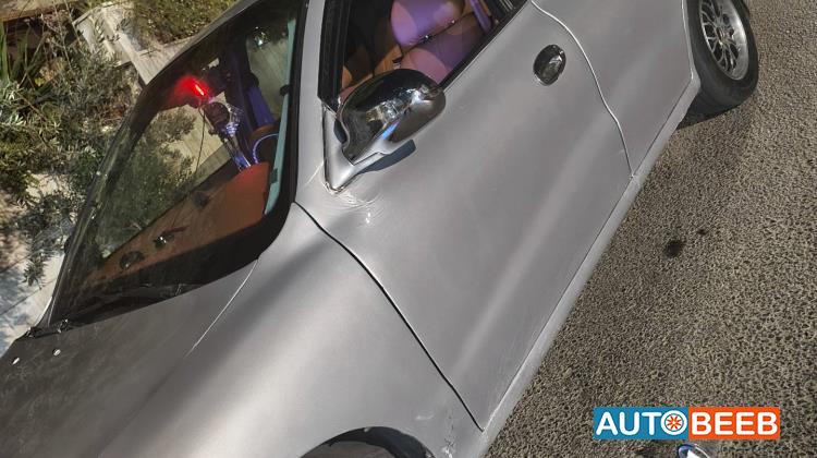 هيونداي افانتي 1996