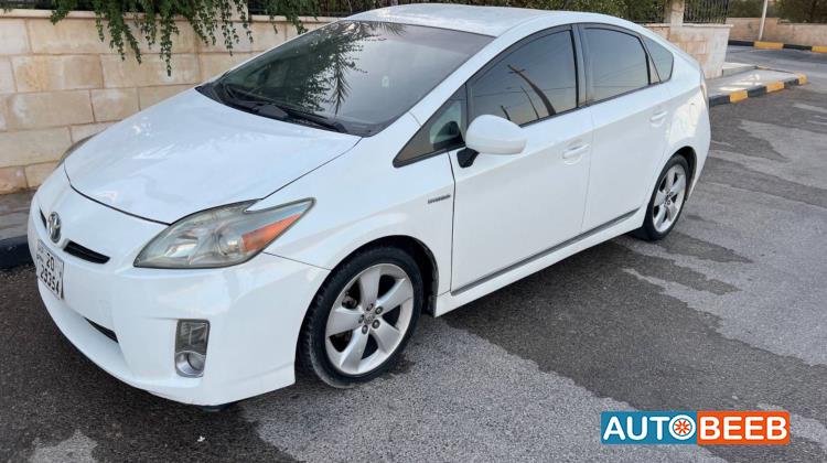 تويوتا بريوس 2010