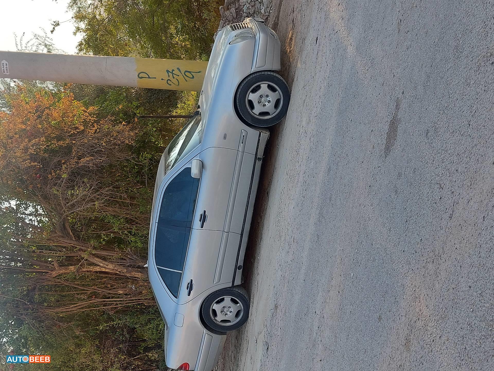 Mercedes Benz E200 1999