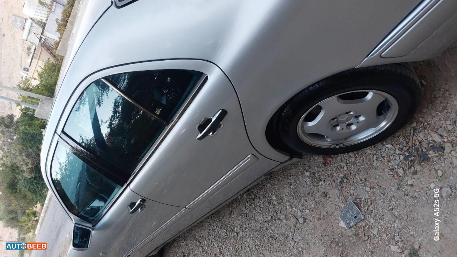 Mercedes Benz E200 1999