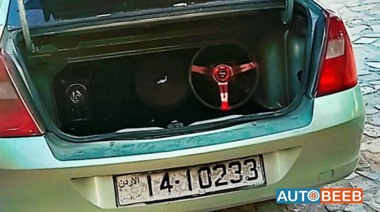 رينو كليو 2003