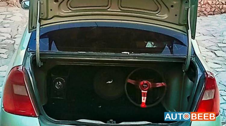 رينو كليو 2003