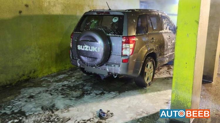 سوزوكي جراند فيترا 2008