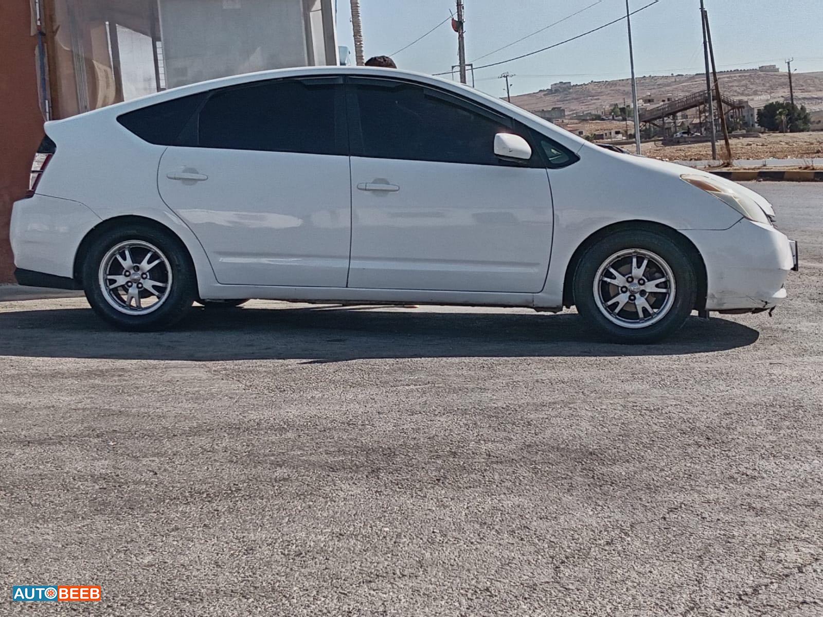 تويوتا بريوس 2005