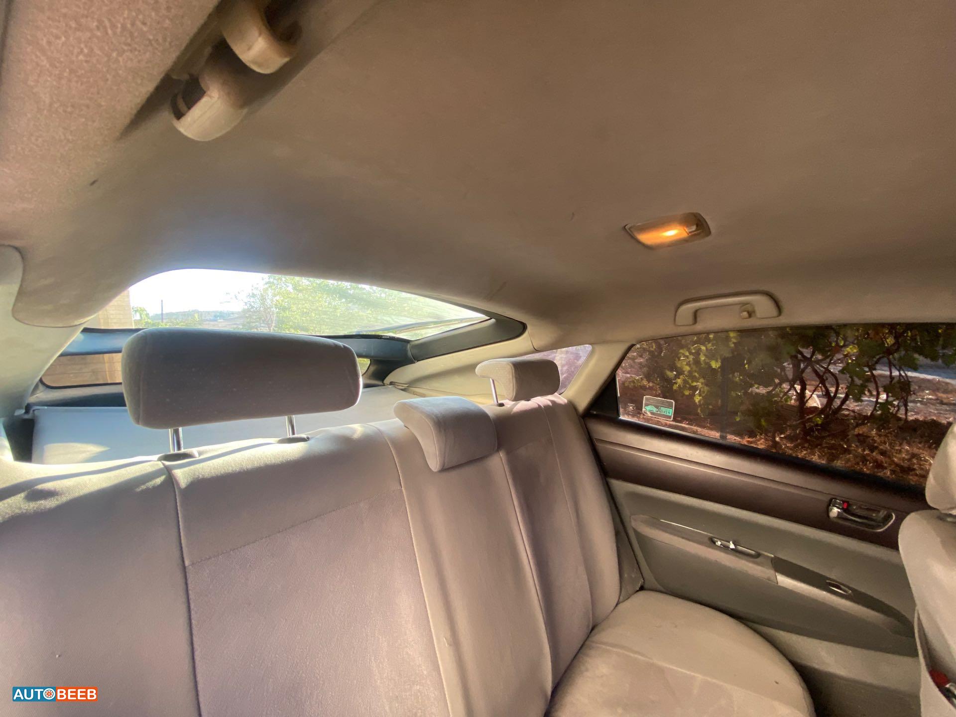 تويوتا بريوس 2005