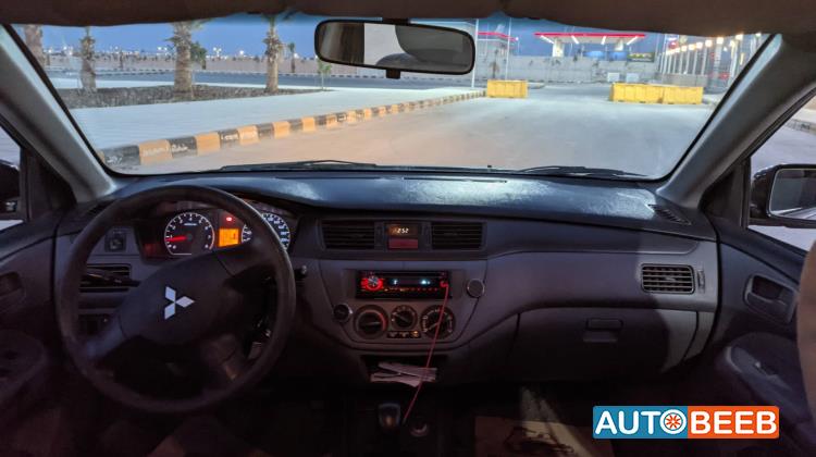 ميتسوبيشي لانسر 2011