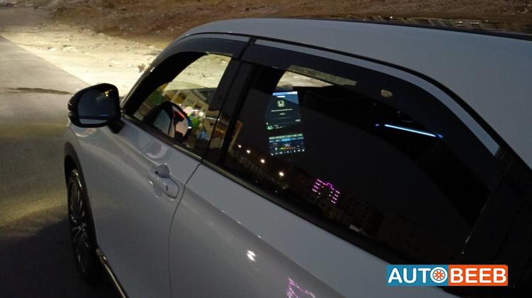 هوندا e:NS1 2023