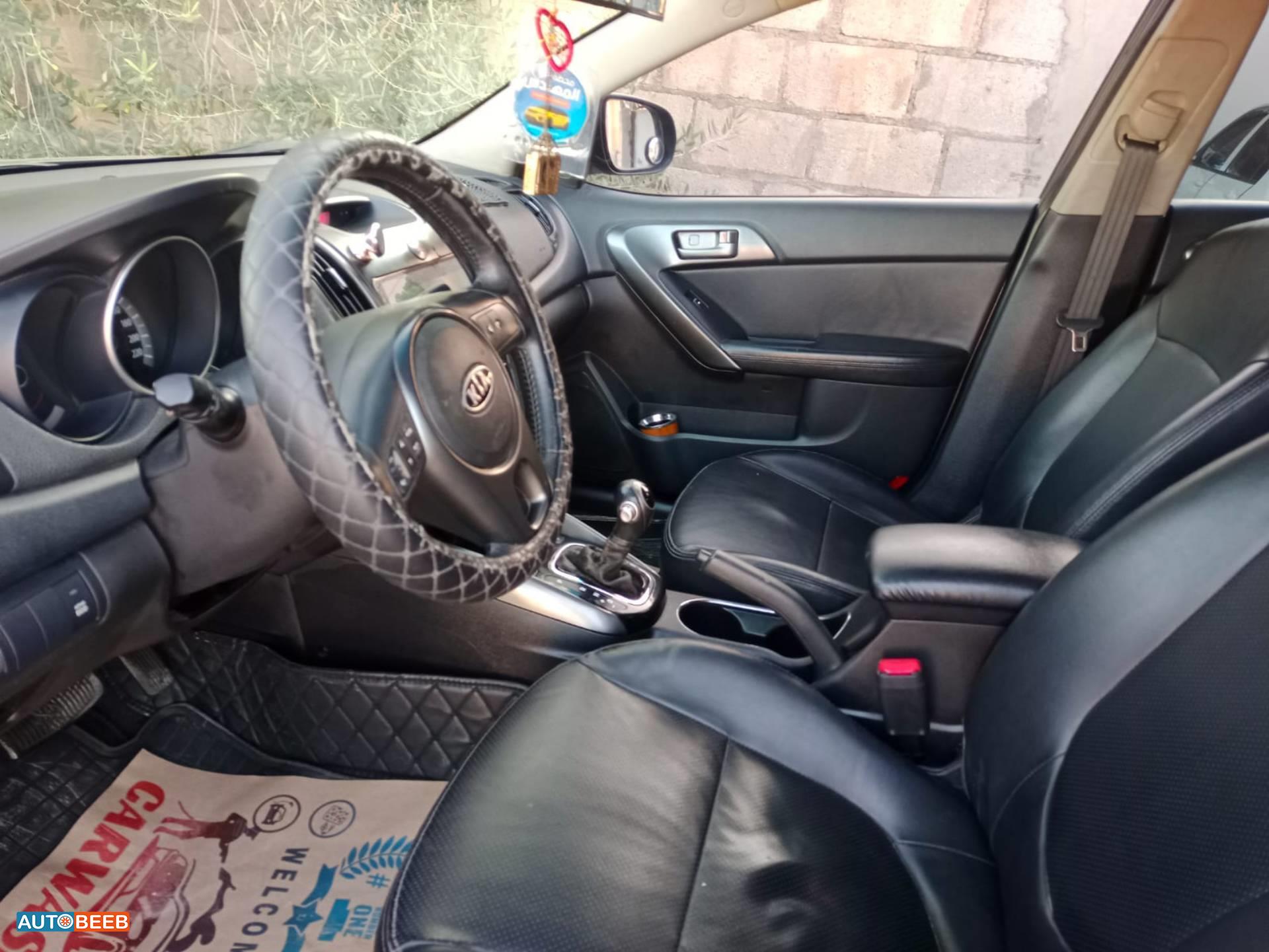 كيا فورتي 2011