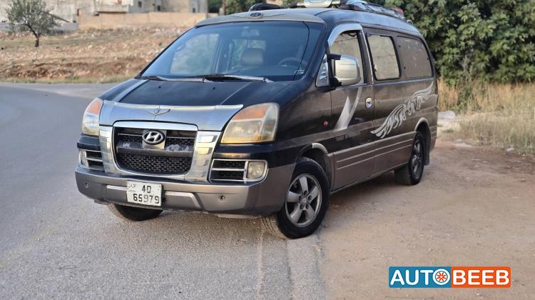 Minibus Hyundai 2004