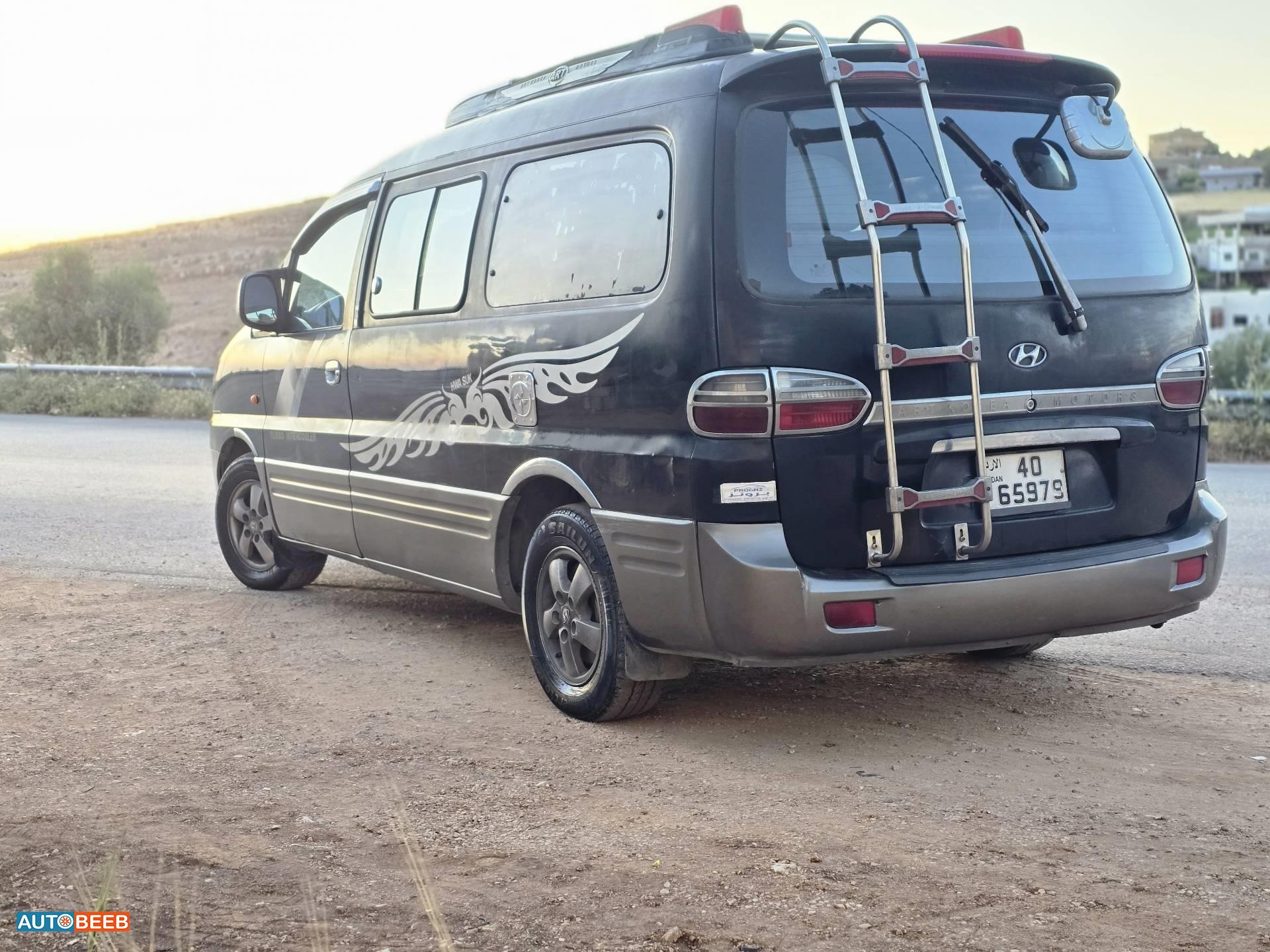 Minibus Hyundai 2004