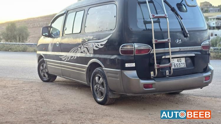 Minibus Hyundai 2004