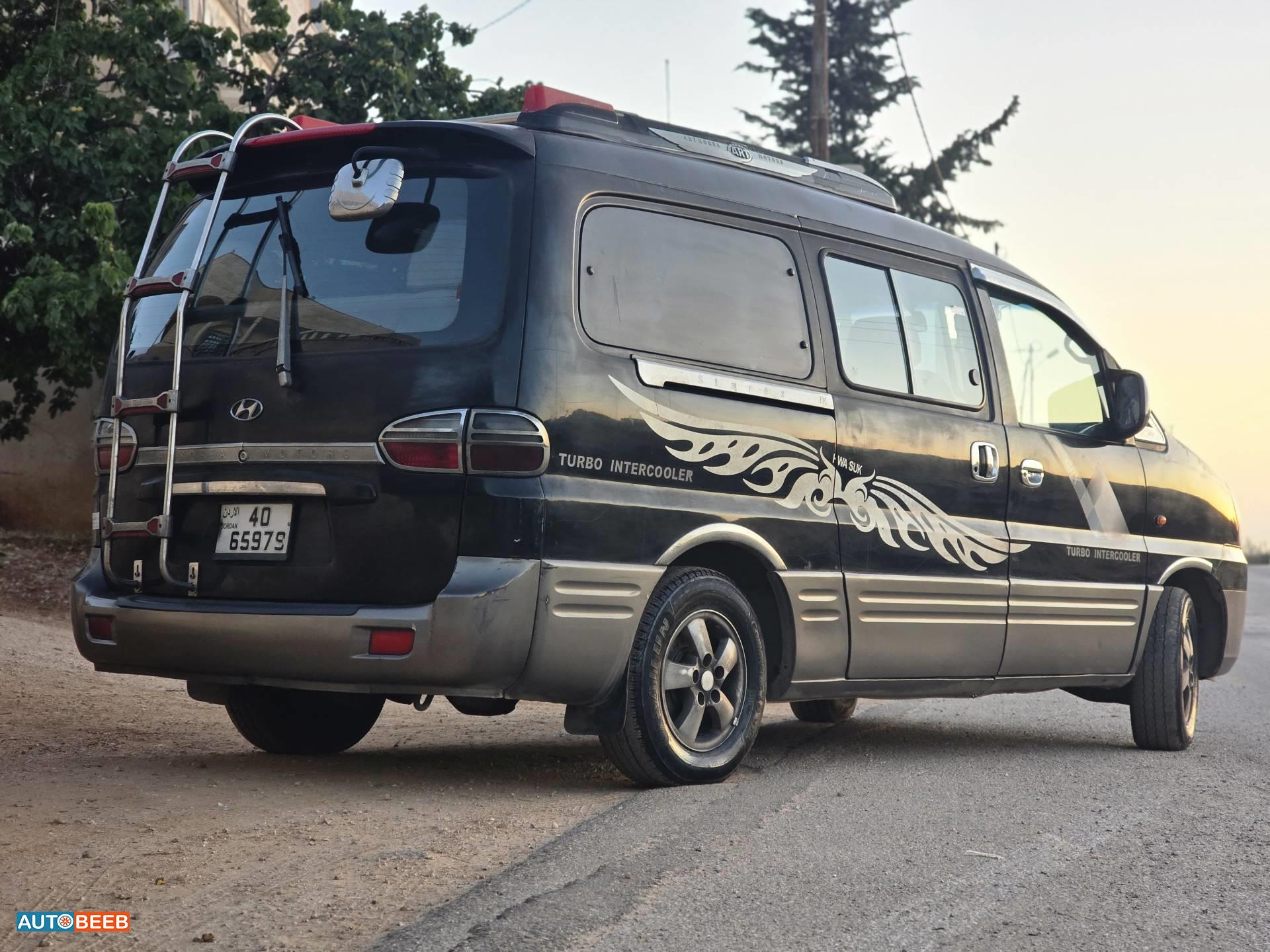 Minibus Hyundai 2004