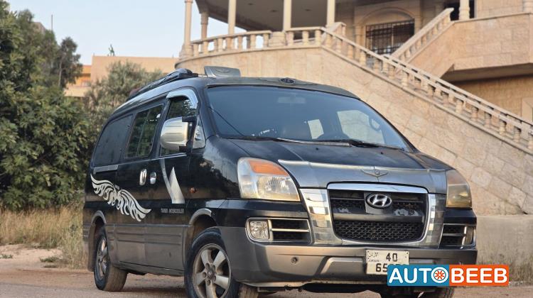 Minibus Hyundai 2004