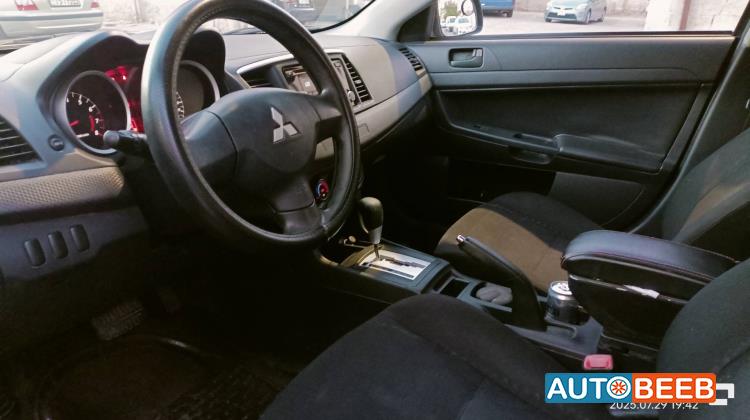 ميتسوبيشي لانسر 2014