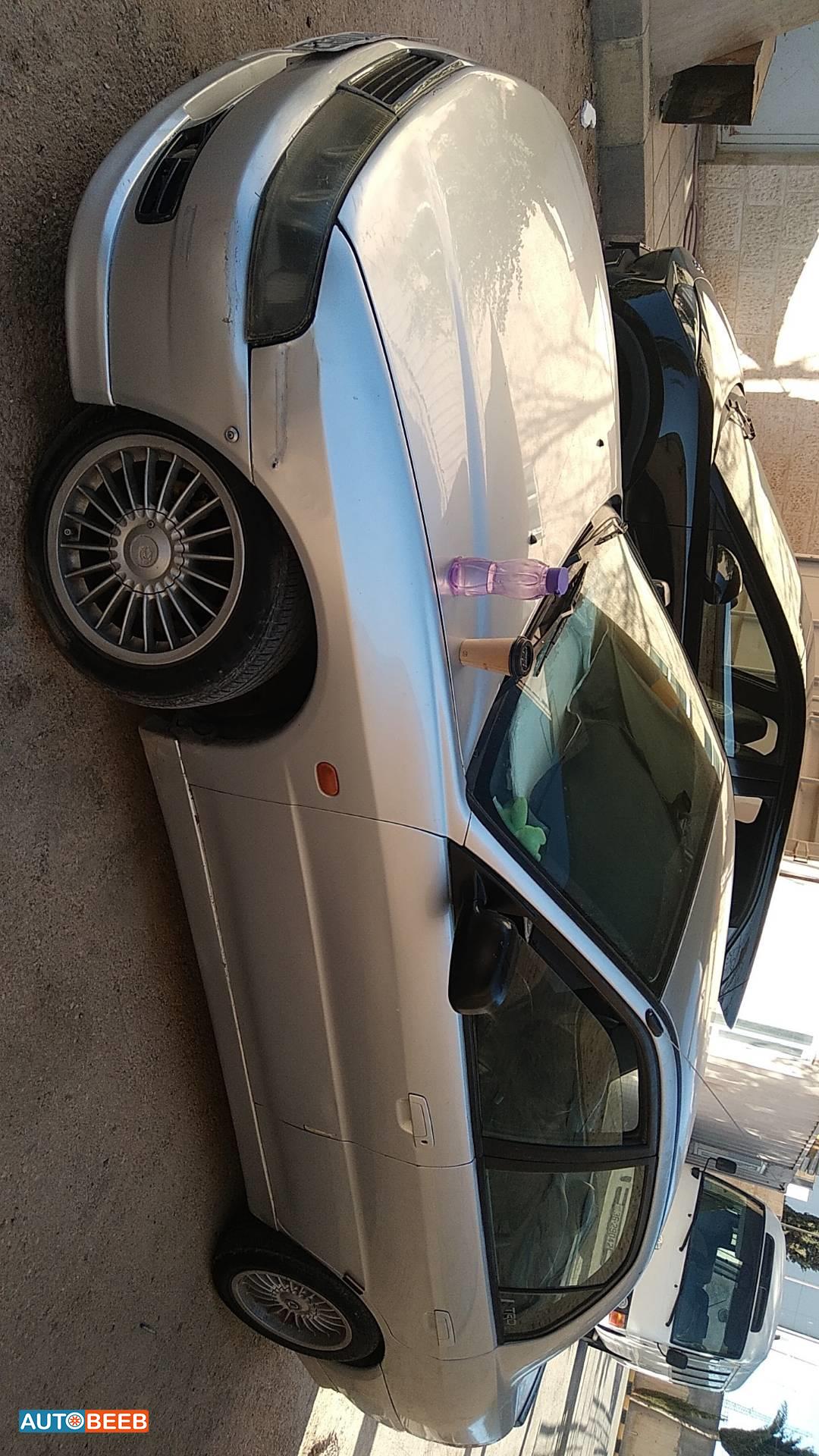 Mitsubishi Mirage 1999